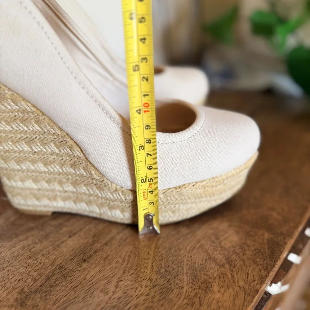 Madden Girl measurements heel